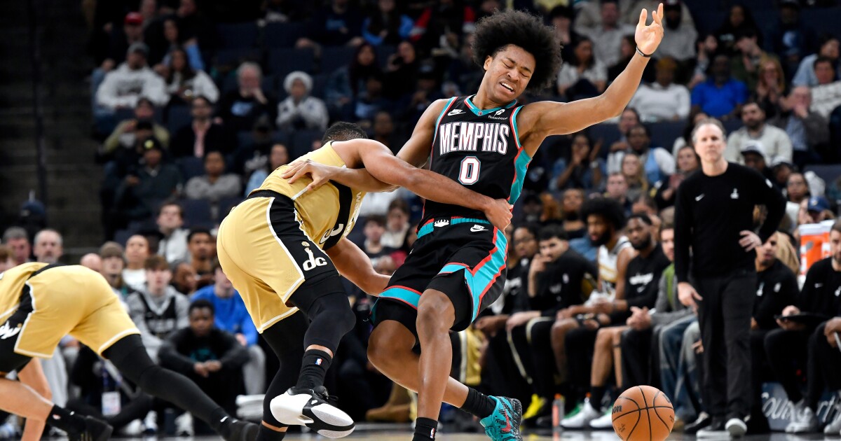 CJ McCollum, Kyshawn George lead Wizards' second-half rally over the Grizzlies