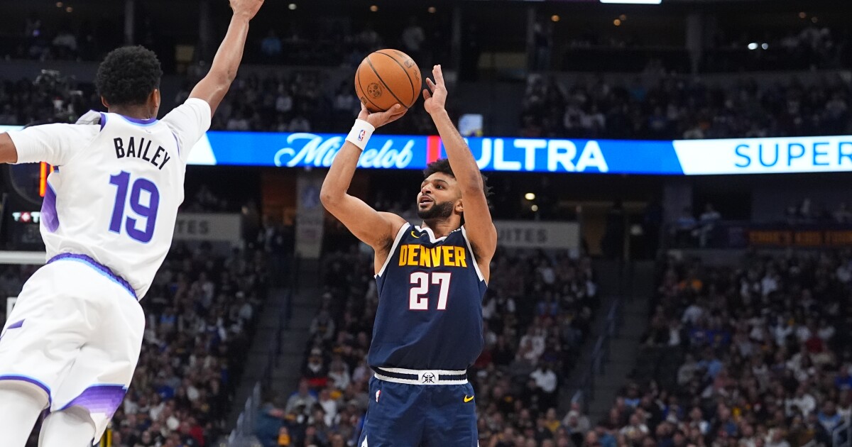 Nuggets jump out to a 19-0 lead and rout the Jazz 135-112