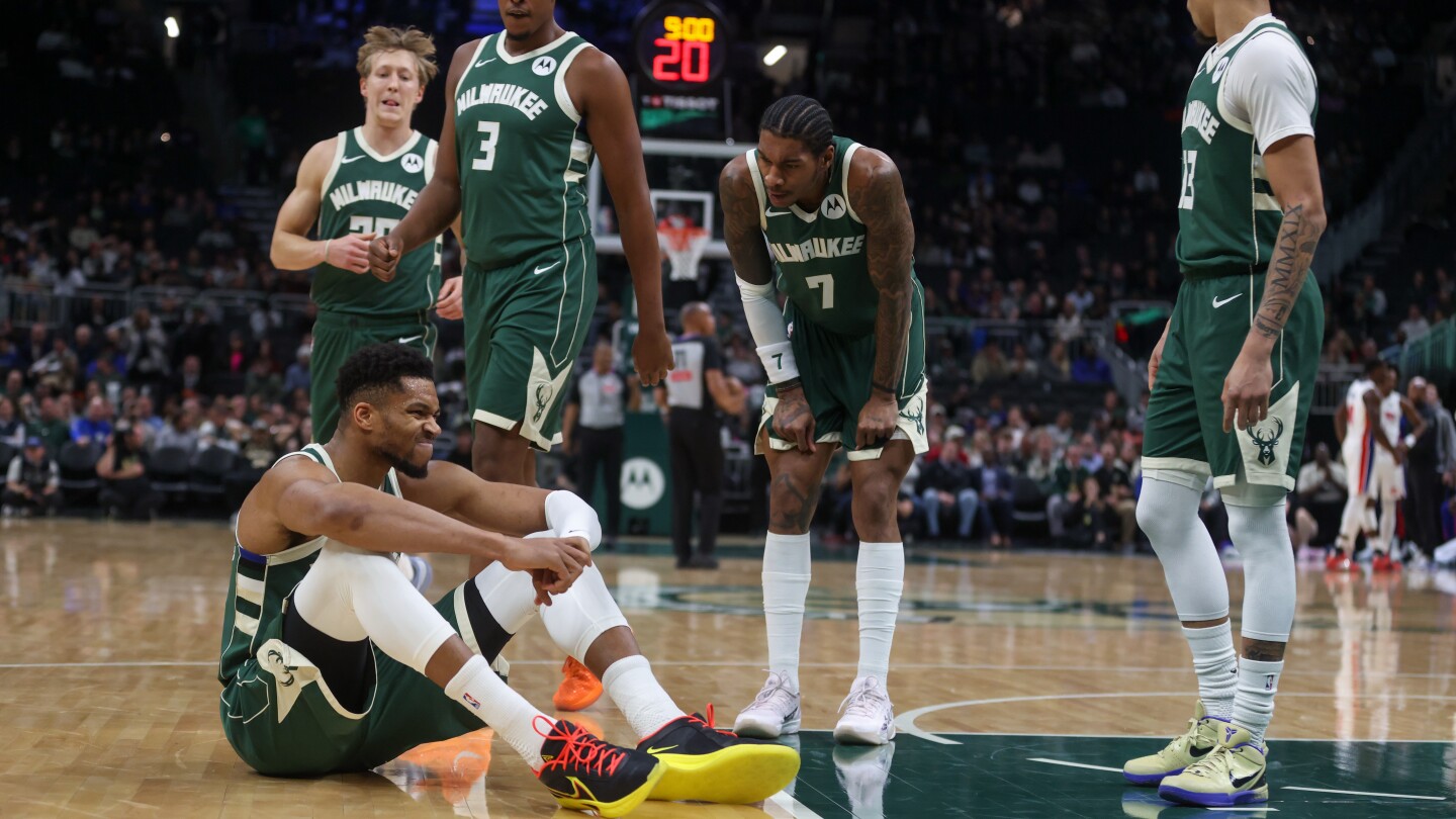 Bucks lose Antetokounmpo but beat Pistons 113-109