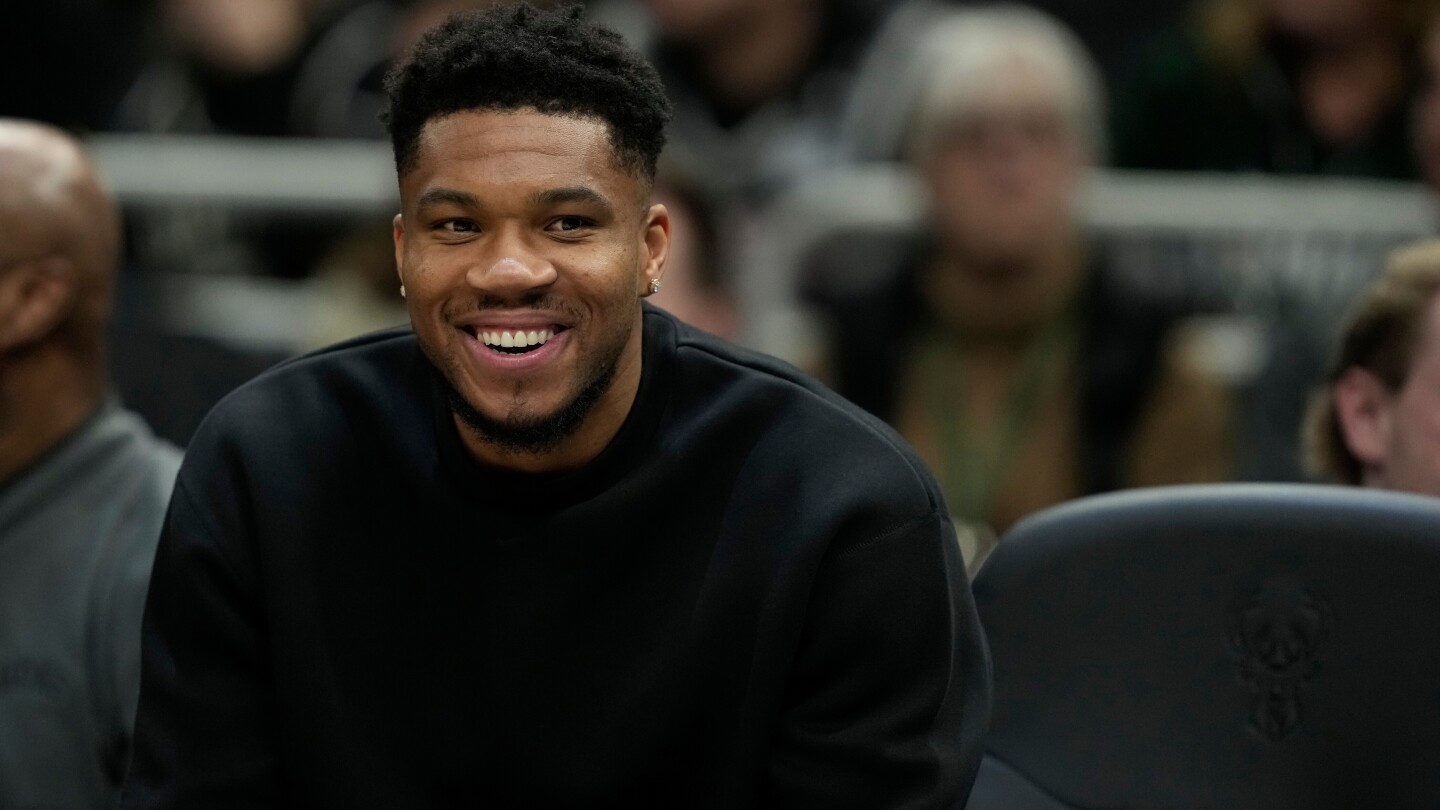 Antetokounmpo says focus is on his health, not his future