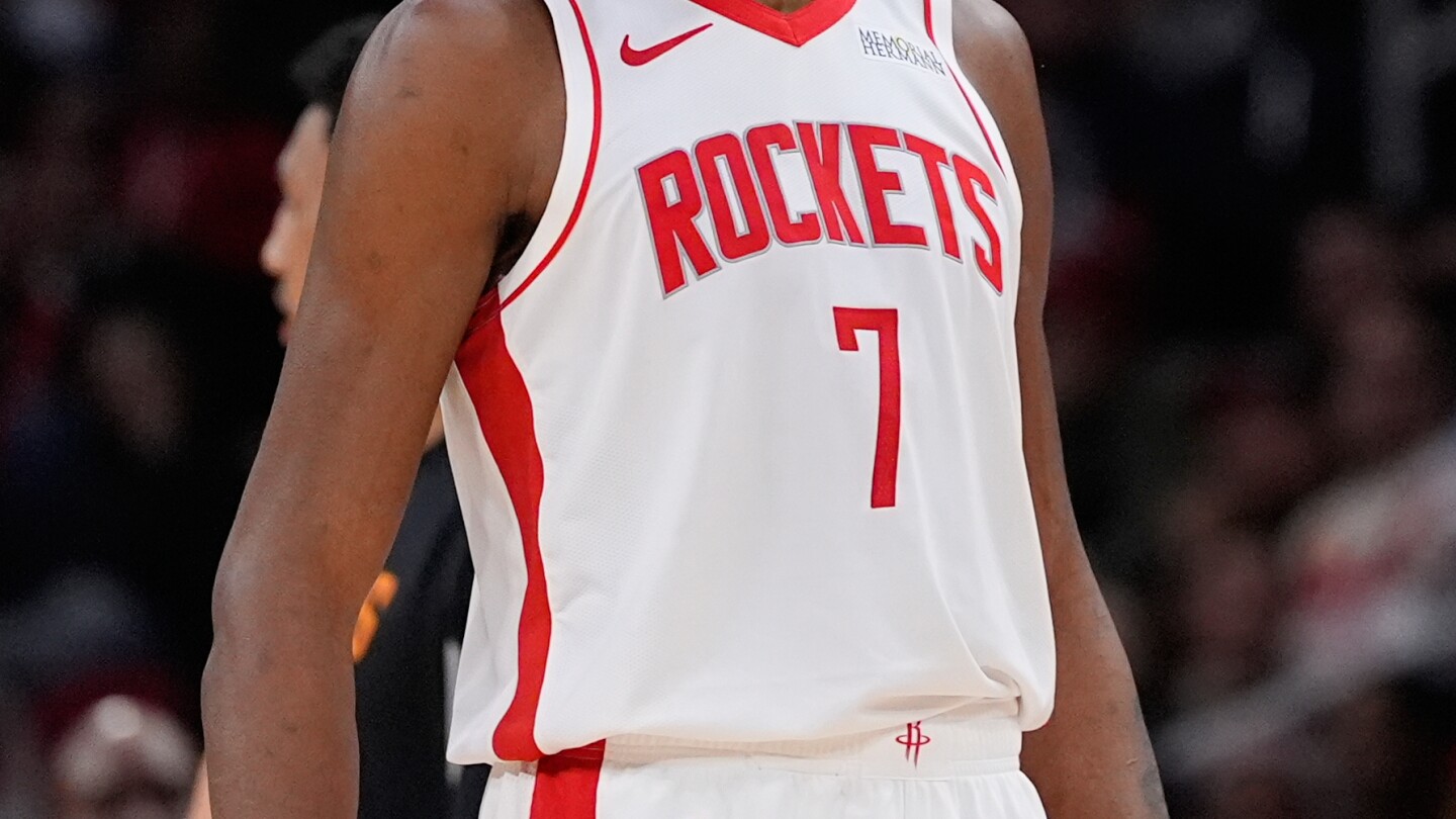 Houston's Kevin Durant joins elite NBA club with 31,000 points