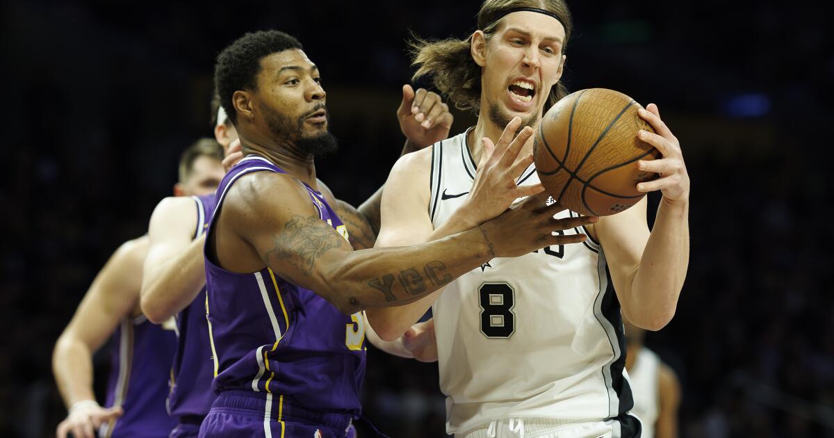 Lakers takeaways: Marcus Smart a bright spot despite loss to Spurs