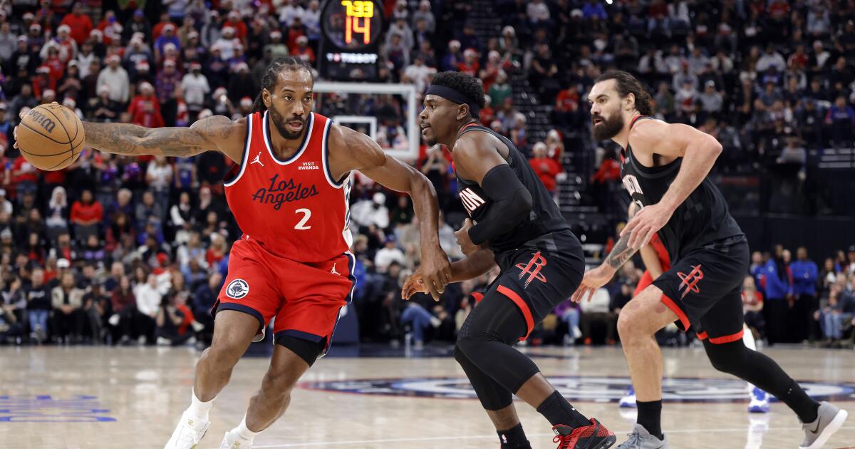 Kawhi Leonard scores 41 points in Clippers' victory over Rockets