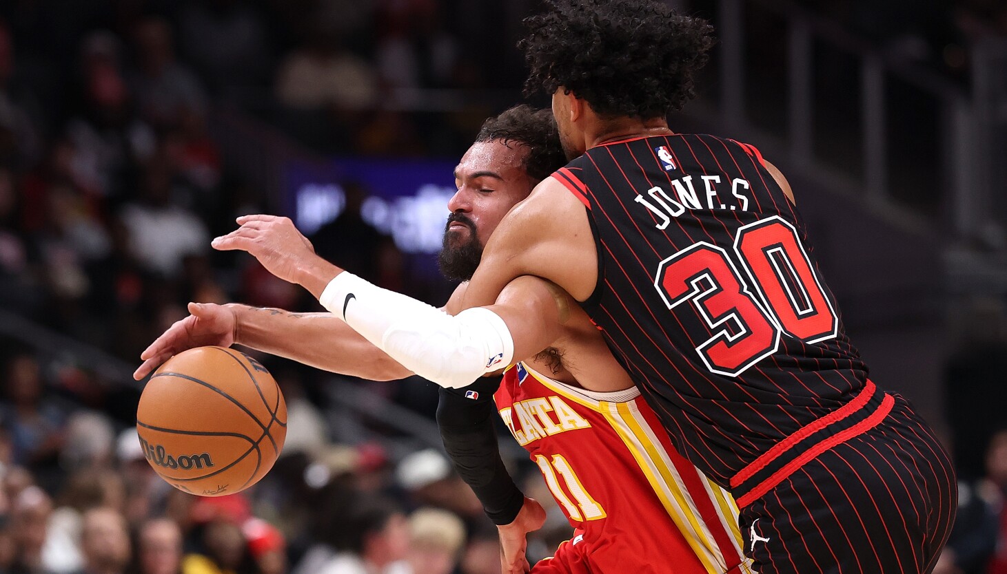 Guard Tre Jones continues making a case to close games for the Bulls