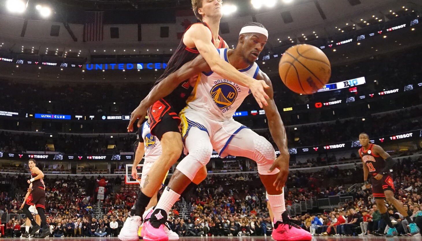 Bulls continue to search for missing identity and way to end losing