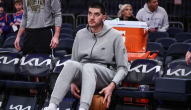 Grizzlies Zach Edey out at least a month with stress reaction in left ankle