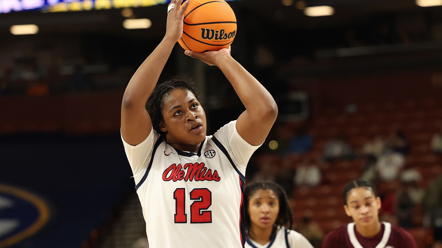 COLLEGE BASKETBALL: MAR 06 SEC Women's Tournament - Mississippi State vs Ole Miss
