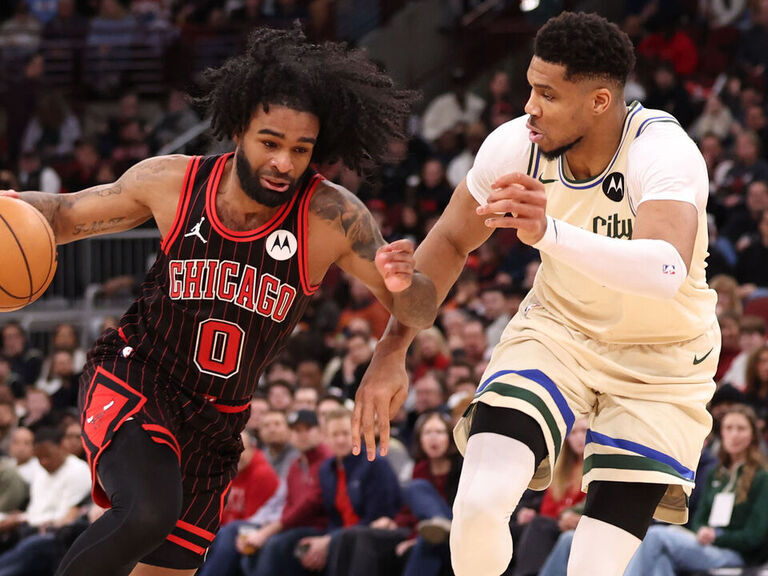 Bulls' White irked by Giannis' 'disrespectful' dunk in final seconds