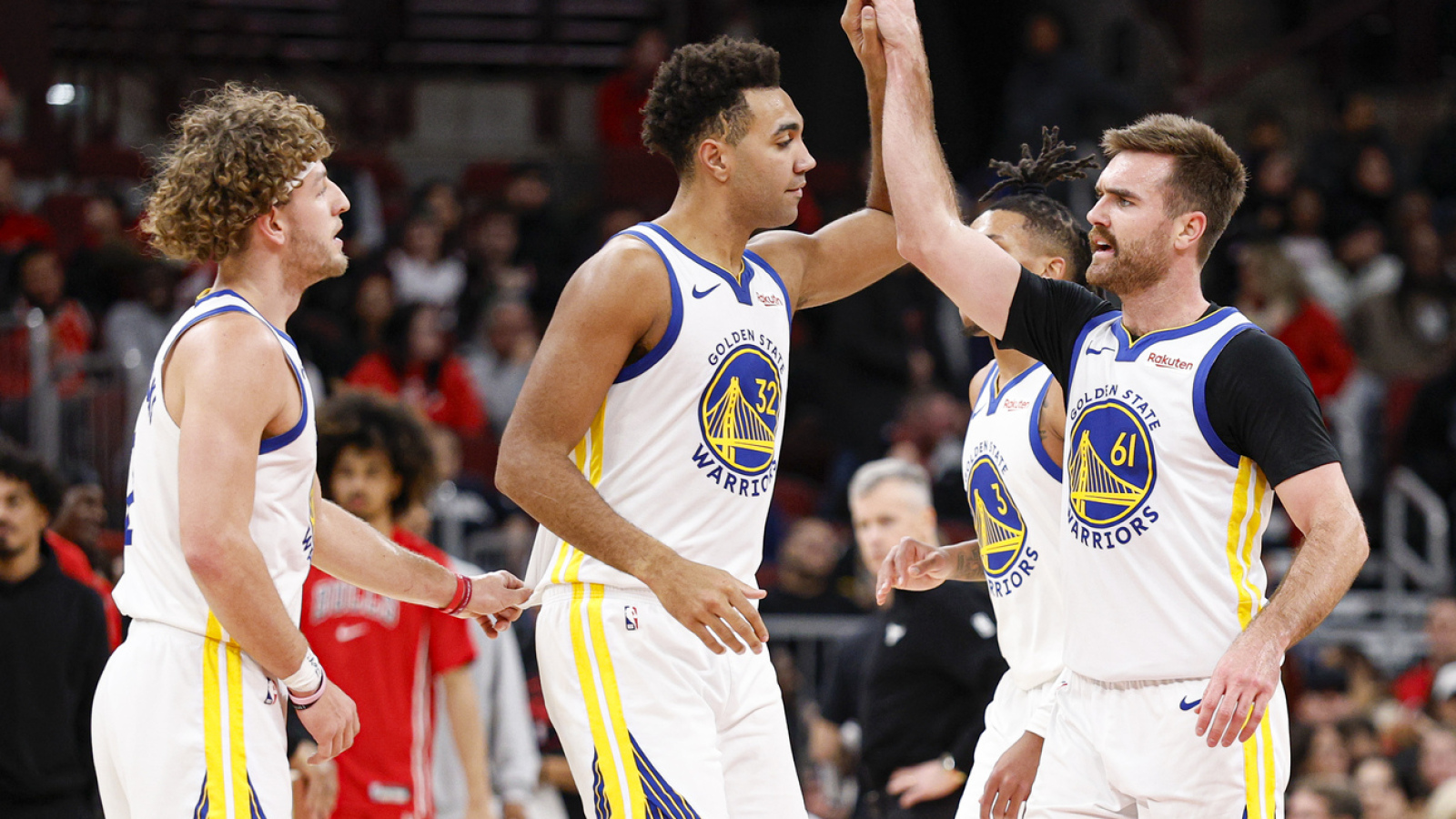 Warriors bench a healthy Jonathan Kuminga in blowout vs. Bulls