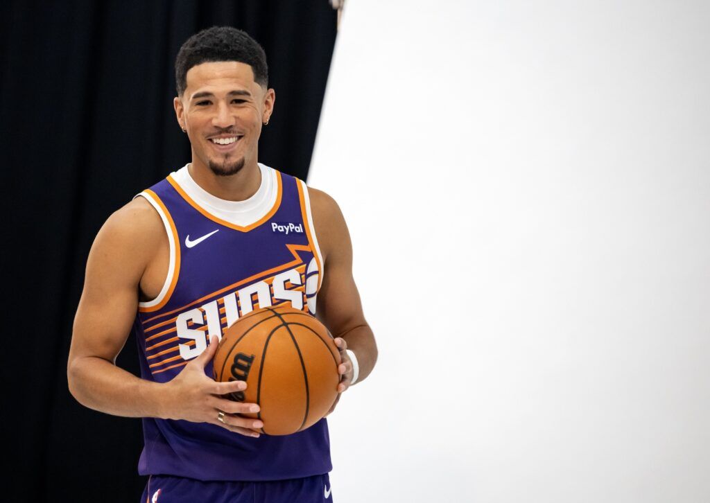 What Happened to Devin Booker? A Look at the Suns Superstar’s Injury That Sidelined Him vs. Wolves