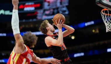 Giddey and White help Bulls rally from late 10-point deficit to beat Hawks 126-123