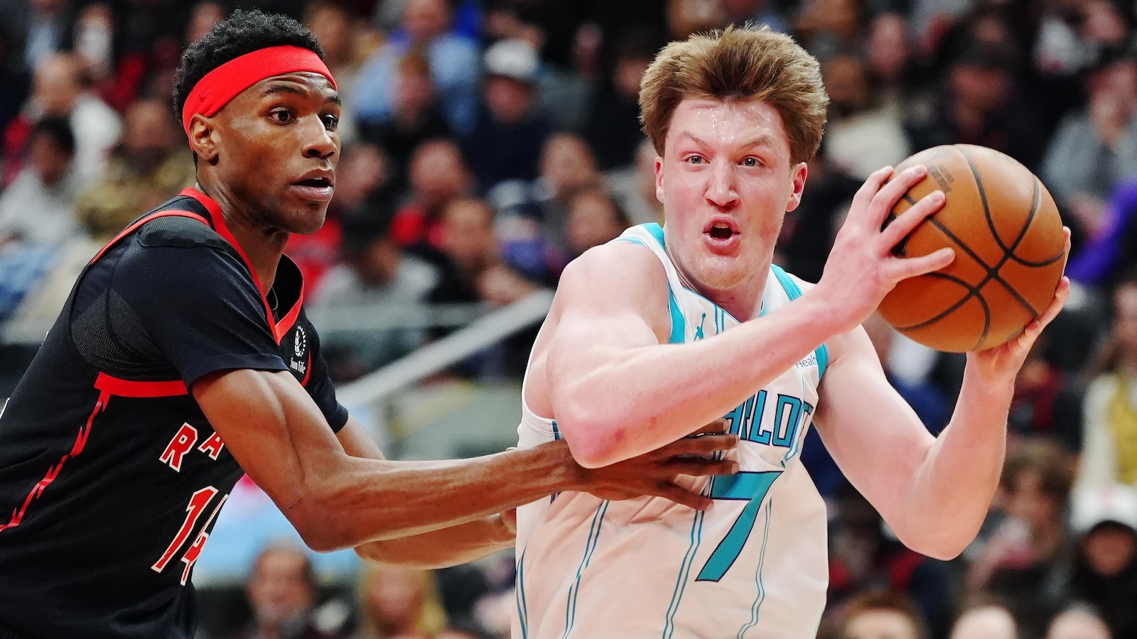 Kon Knueppel hits 5 3-pointers, scores 21 points to lead Hornets past Raptors, 111-86