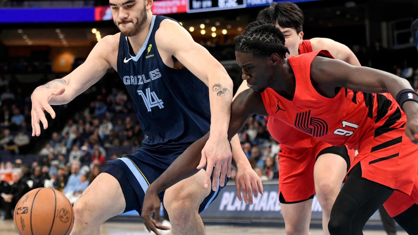 Aldama scores 22 points, Grizzlies build big lead in 119-96 win over Trail Blazers