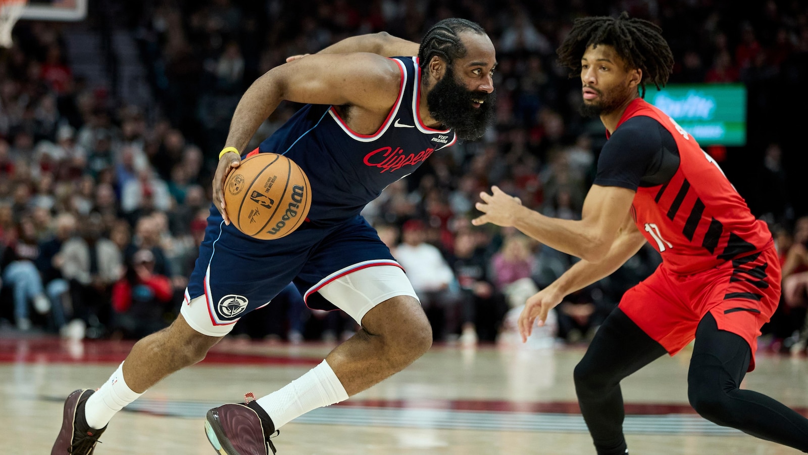 James Harden and Brook Lopez lead Clippers to third straight win