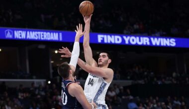 Grizzlies' Edey out at least one month with injured ankle