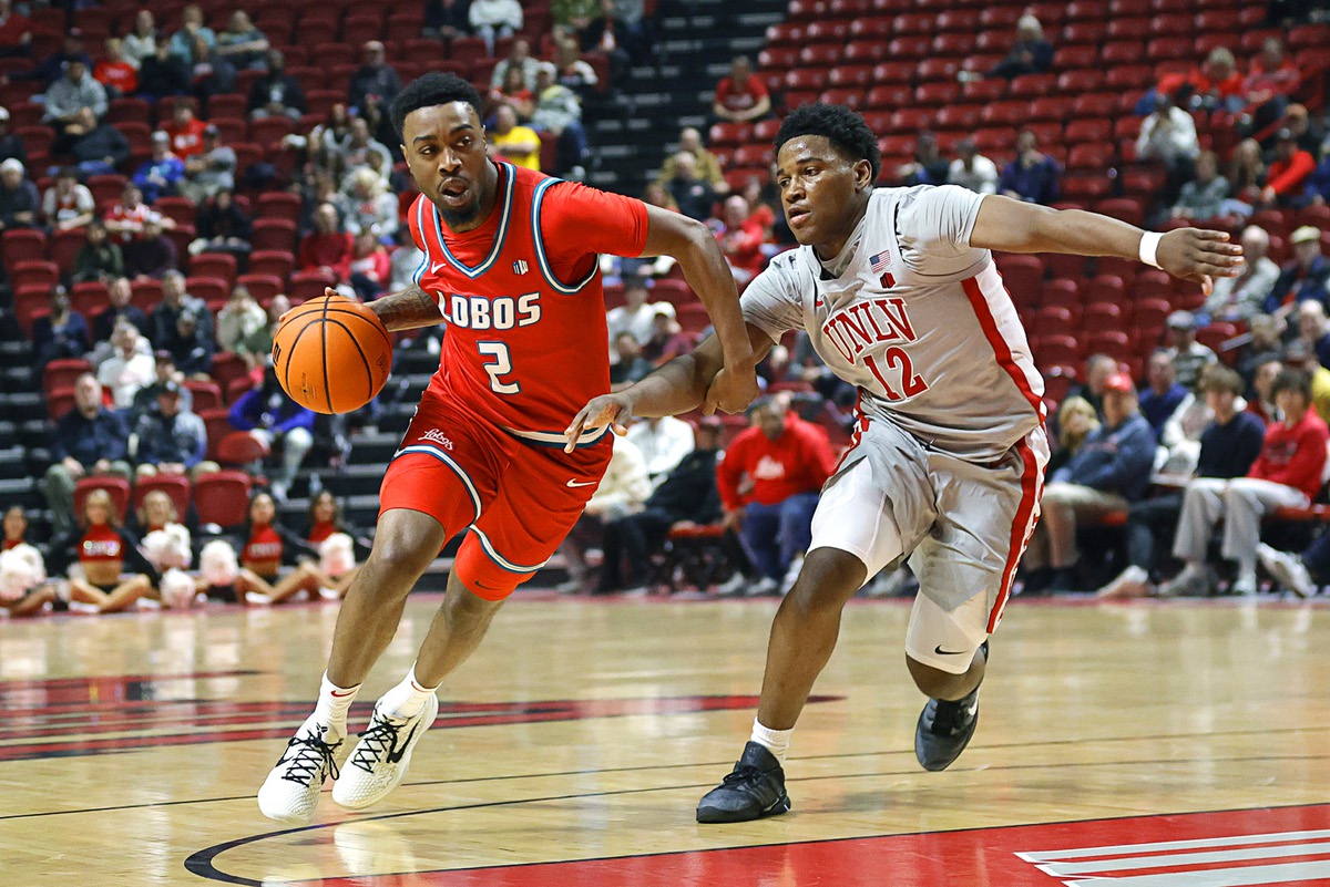 Everything goes wrong in UNLV basketball's loss to New Mexico -
Las Vegas Sun News