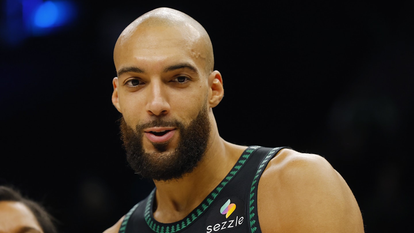 Rudy Gobert's flagrant foul points are now a real issue for the Wolves