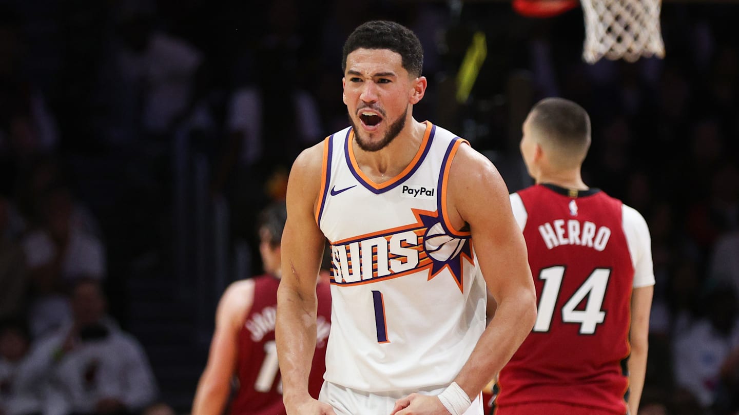 Phoenix Suns v Miami Heat