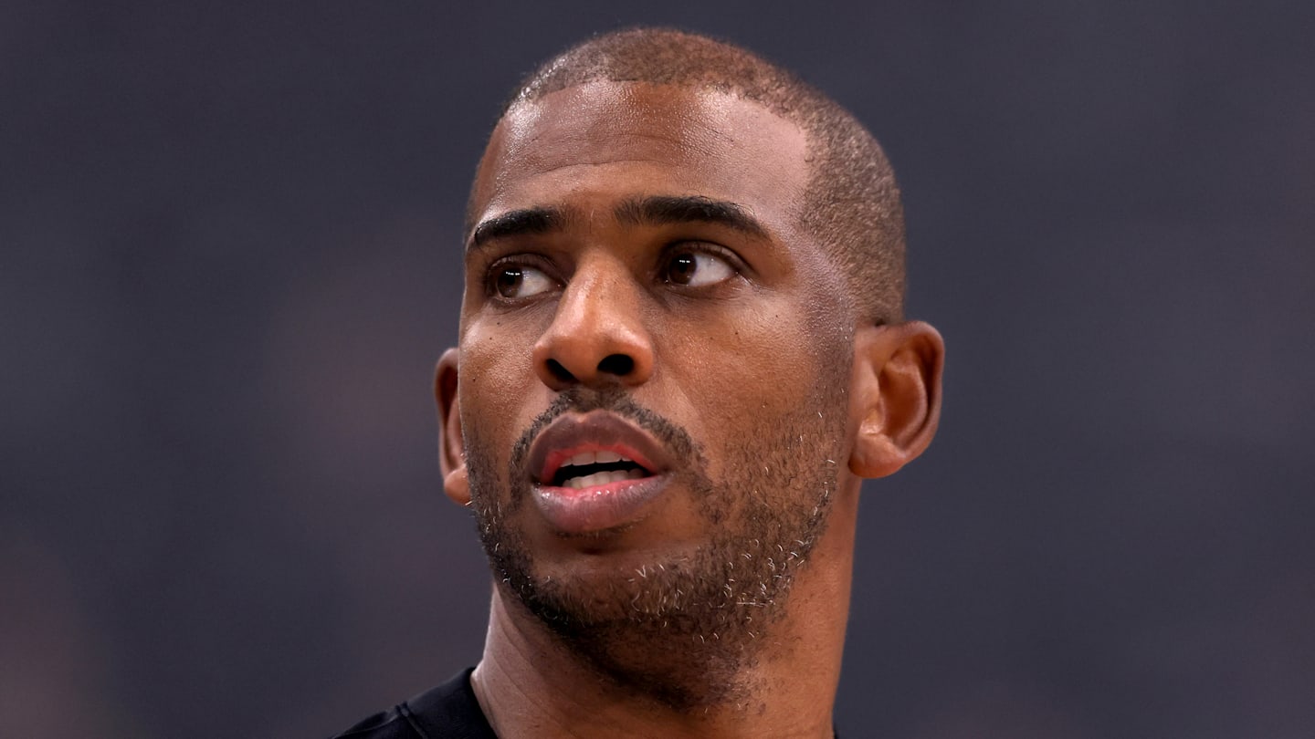 Dallas Mavericks v Los Angeles Clippers