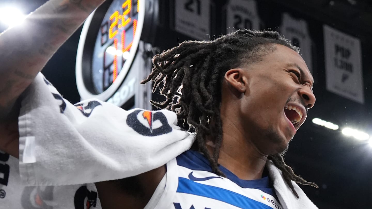 Minnesota TImberwolves v San Antonio Spurs