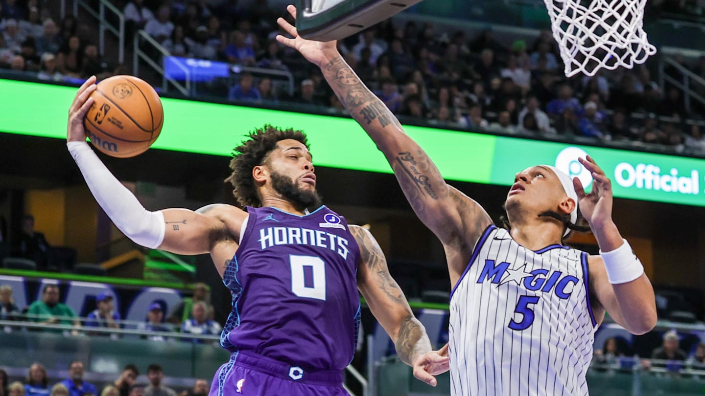 The Orlando Magic return from their European trip to face an offensive-minded Charlotte Hornets team on a back-to-back. Can the Magic find the energy to score a critical win?