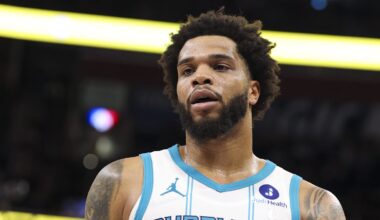 Suns Reportedly Interested in Trade for Hornets Forward