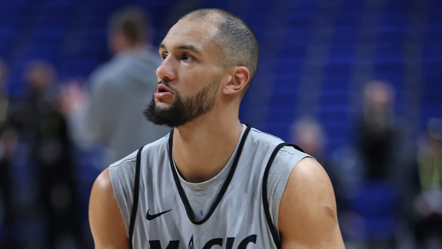 Orlando Magic guard Jalen Suggs is set to return from a three-week absence with an MCL contusion on Saturday against the Cleveland Cavaliers.