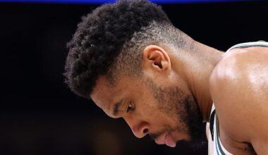 Milwaukee Bucks v Atlanta Hawks