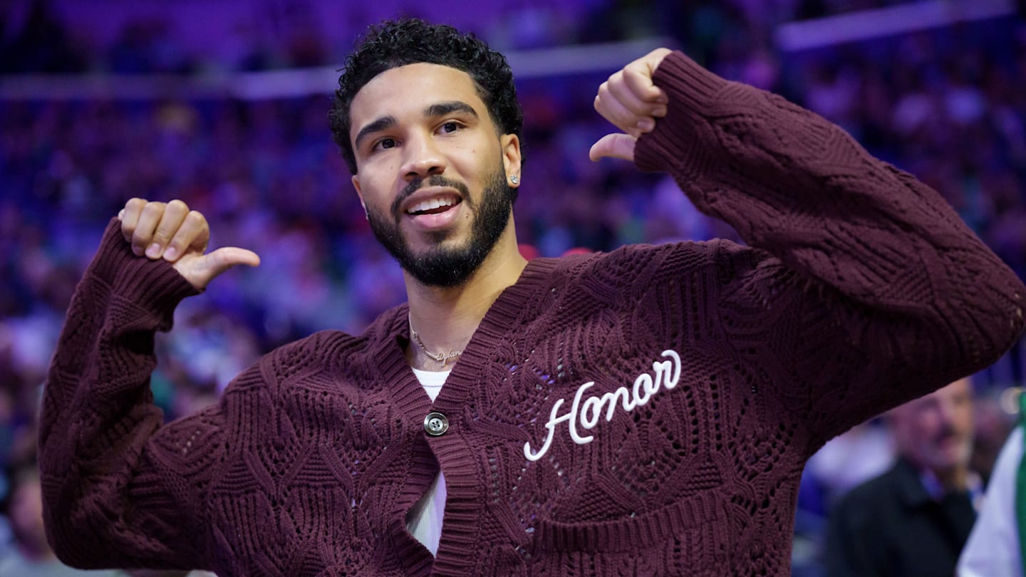 Jayson Tatum drops MAJOR hint about a timeline for his return to the Boston Celtics