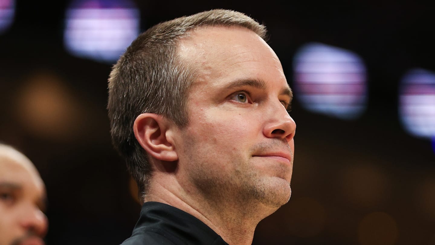 Phoenix Suns v Miami Heat