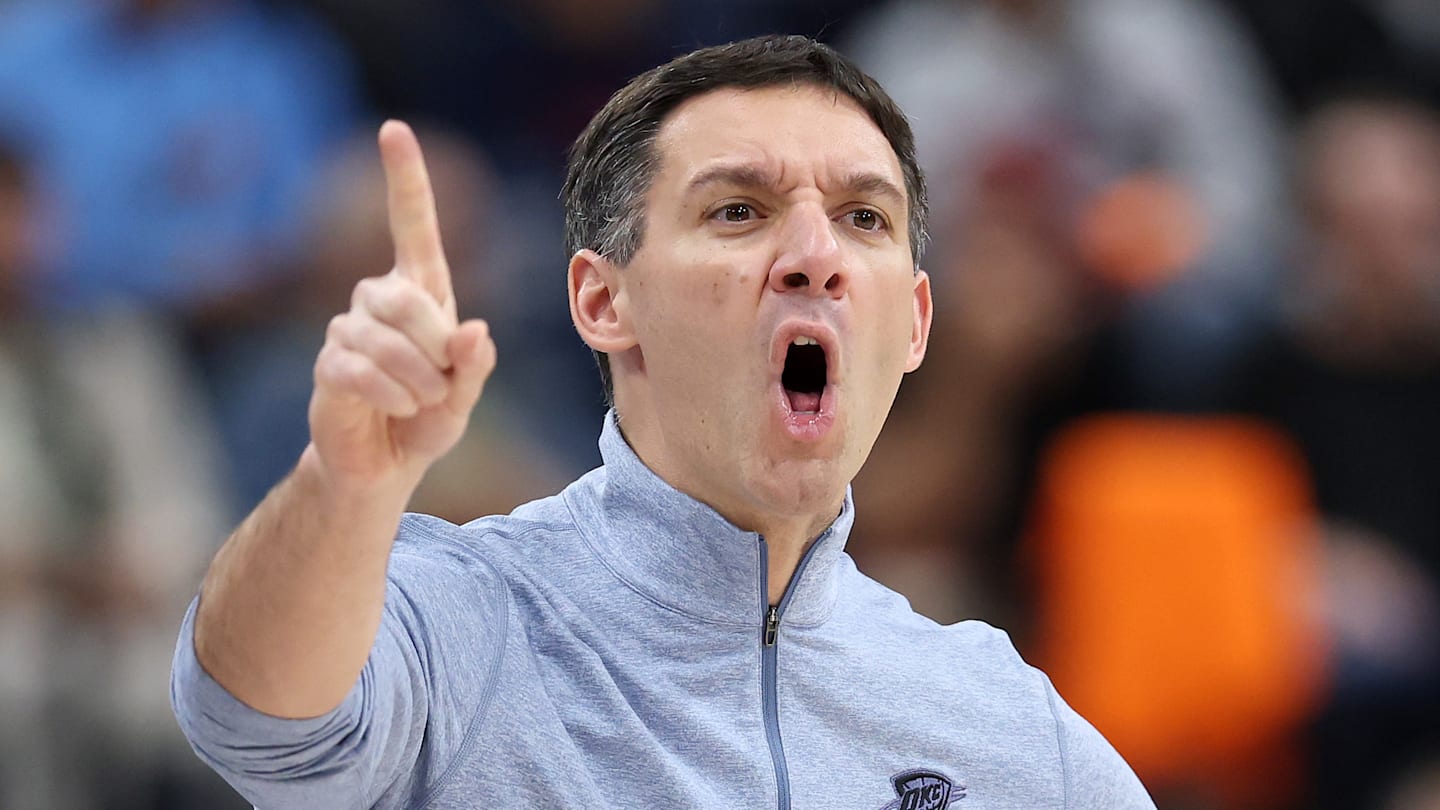 Oklahoma City Thunder v Los Angeles Clippers