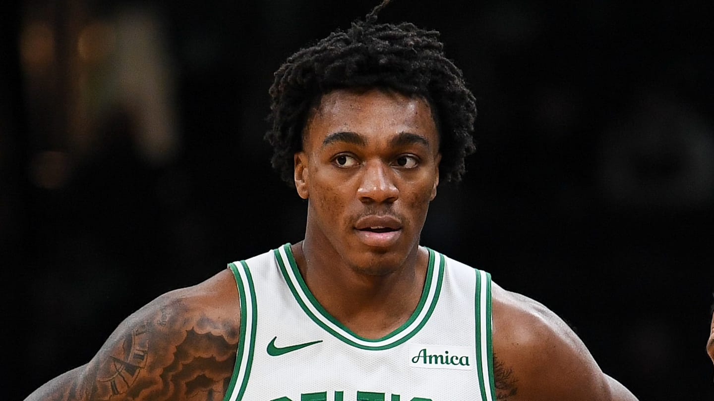 Boston Celtics, Amari Williams.