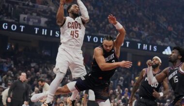 Donovan Mitchell scores 34 points to propel Cavaliers to 129-113 victory over Suns :: WRAL.com