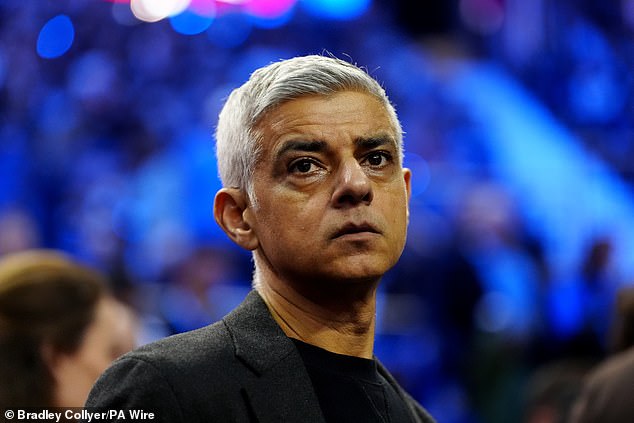 London Mayor Sir Sadiq Khan was in attendance at the NBA London event on Sunday evening