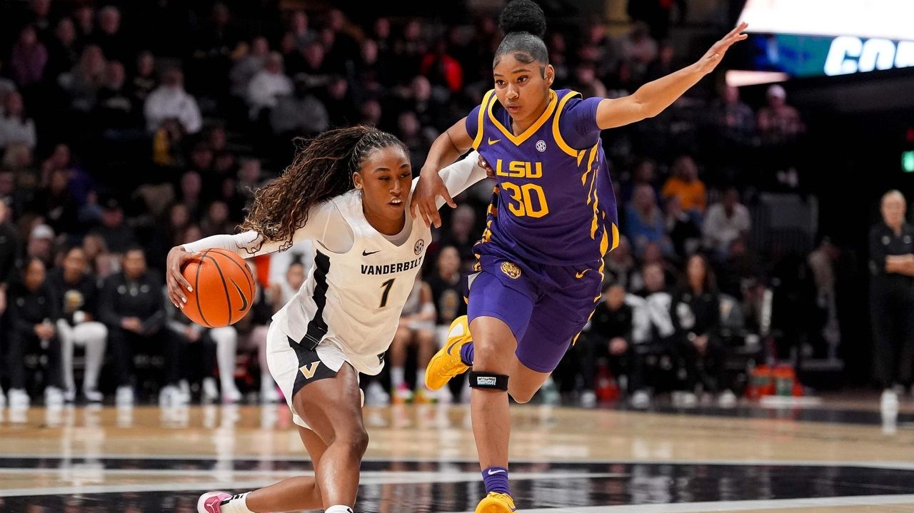 No. 12 Vanderbilt women remain undefeated knocking off No. 5 LSU 65-61
