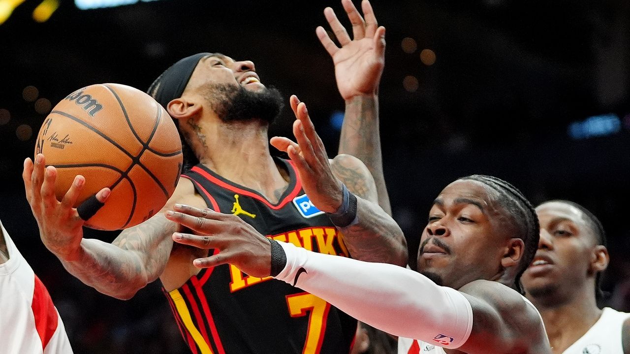 Murray-Boyles scores 17, Raptors beat Hawks 118-100 to complete 2-game sweep of Atlanta