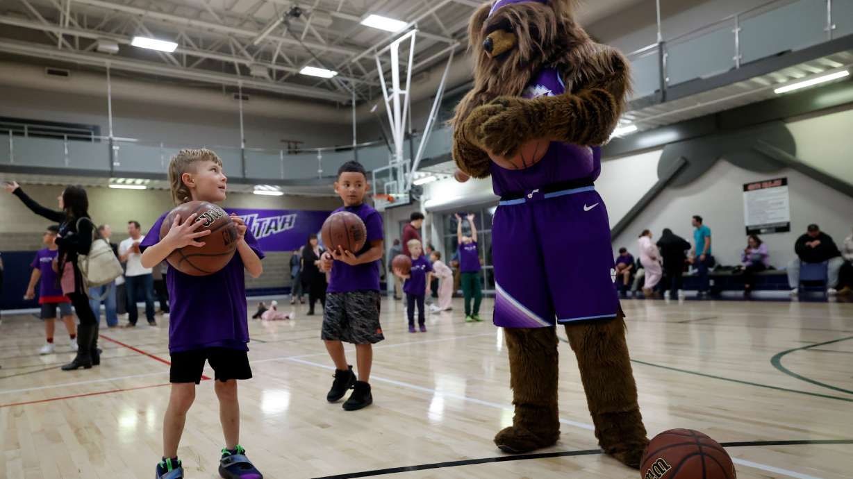 New Jazz-themed court unveiled at Salt Lake City rec center — and there's more to come