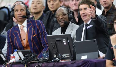 Clippers vs. Warriors: Snoop Dogg provides hilarious commentary as Steve Kerr gets ejected