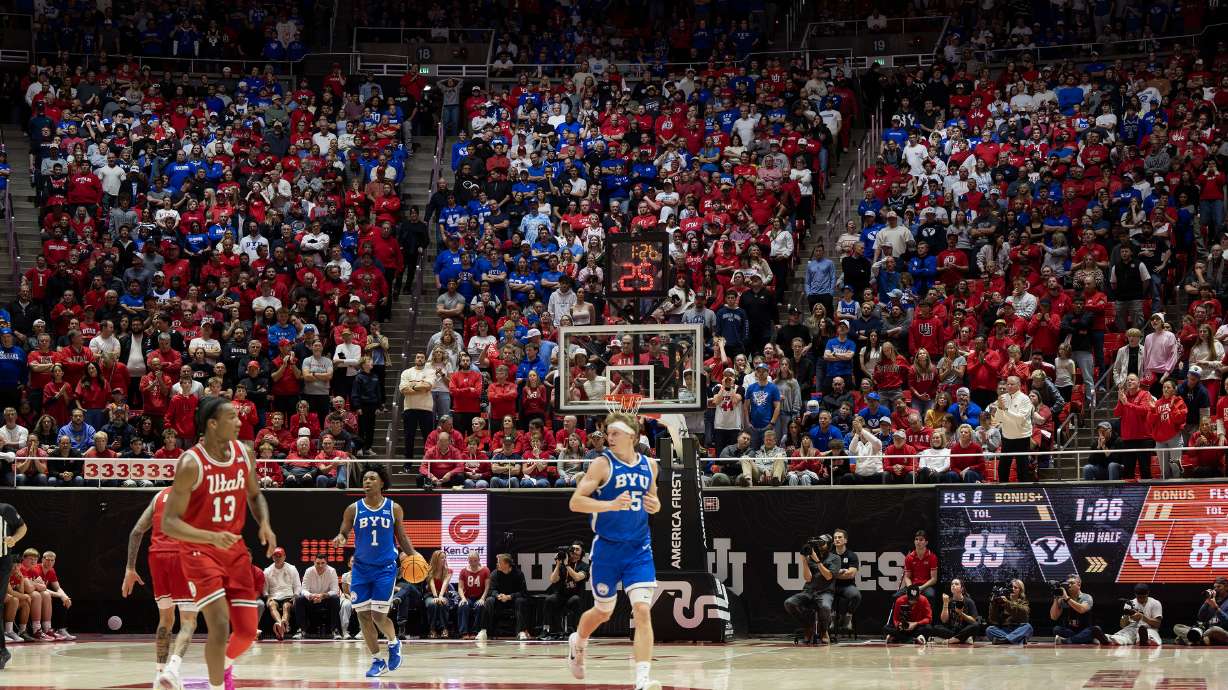 A sold-out Huntsman Center crowd is 'just different' for Runnin' Utes efforts