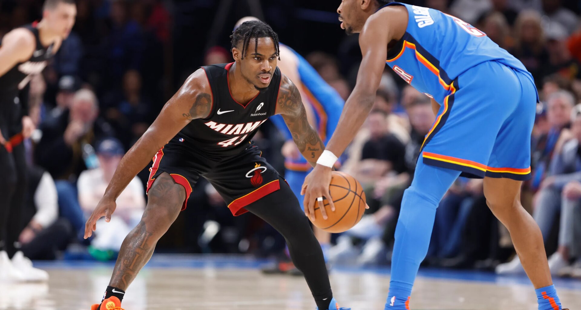 Live updates, highlights for Sunday's game