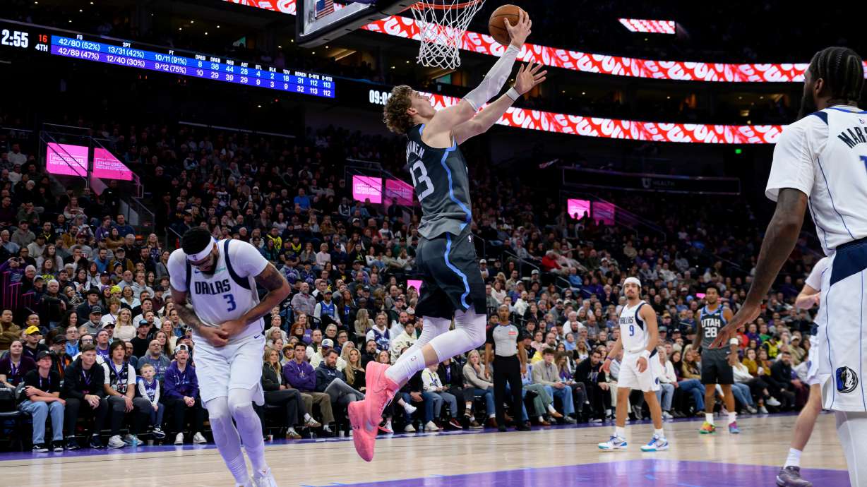 Anthony Davis expected to miss 6 weeks in latest absence for Mavs but won't need hand surgery