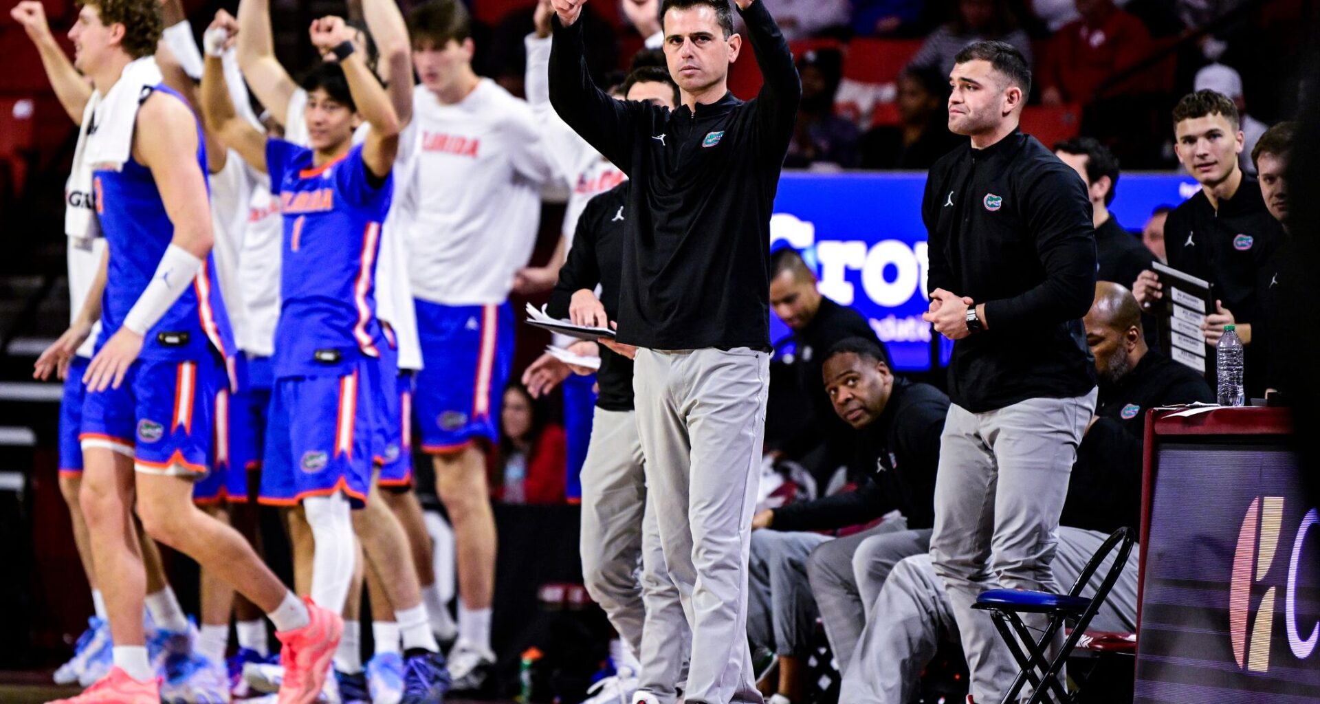 Haugh and Chinyelu help No. 19 Florida breeze past Oklahoma 96-79 for 3rd straight win