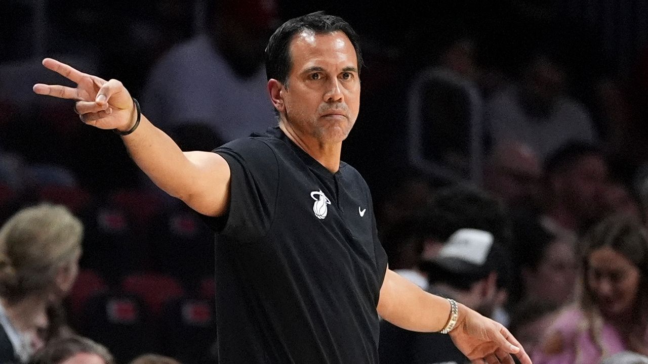 With Tomlin leaving, Spoelstra becomes longest tenured active coach in major US sports