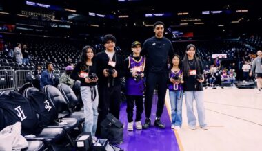 Phoenix Suns player gifts students brand-new cameras