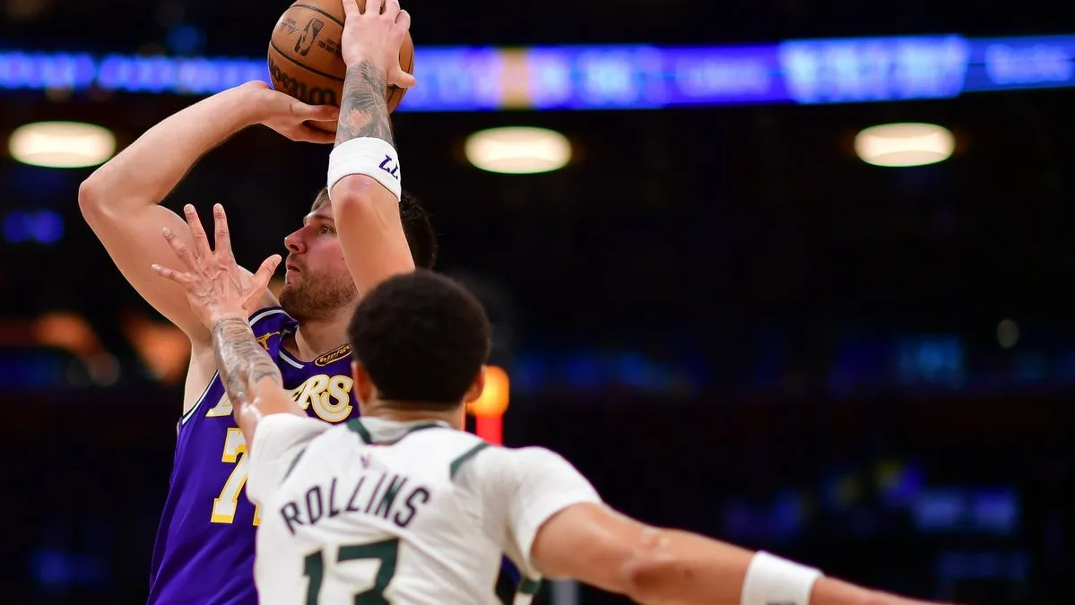 San Antonio Spurs vs. Milwaukee Bucks odds, tips and betting trends