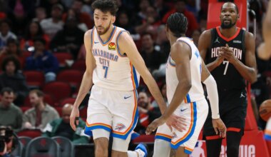 Best images from Thunder's 111-91 win over Rockets