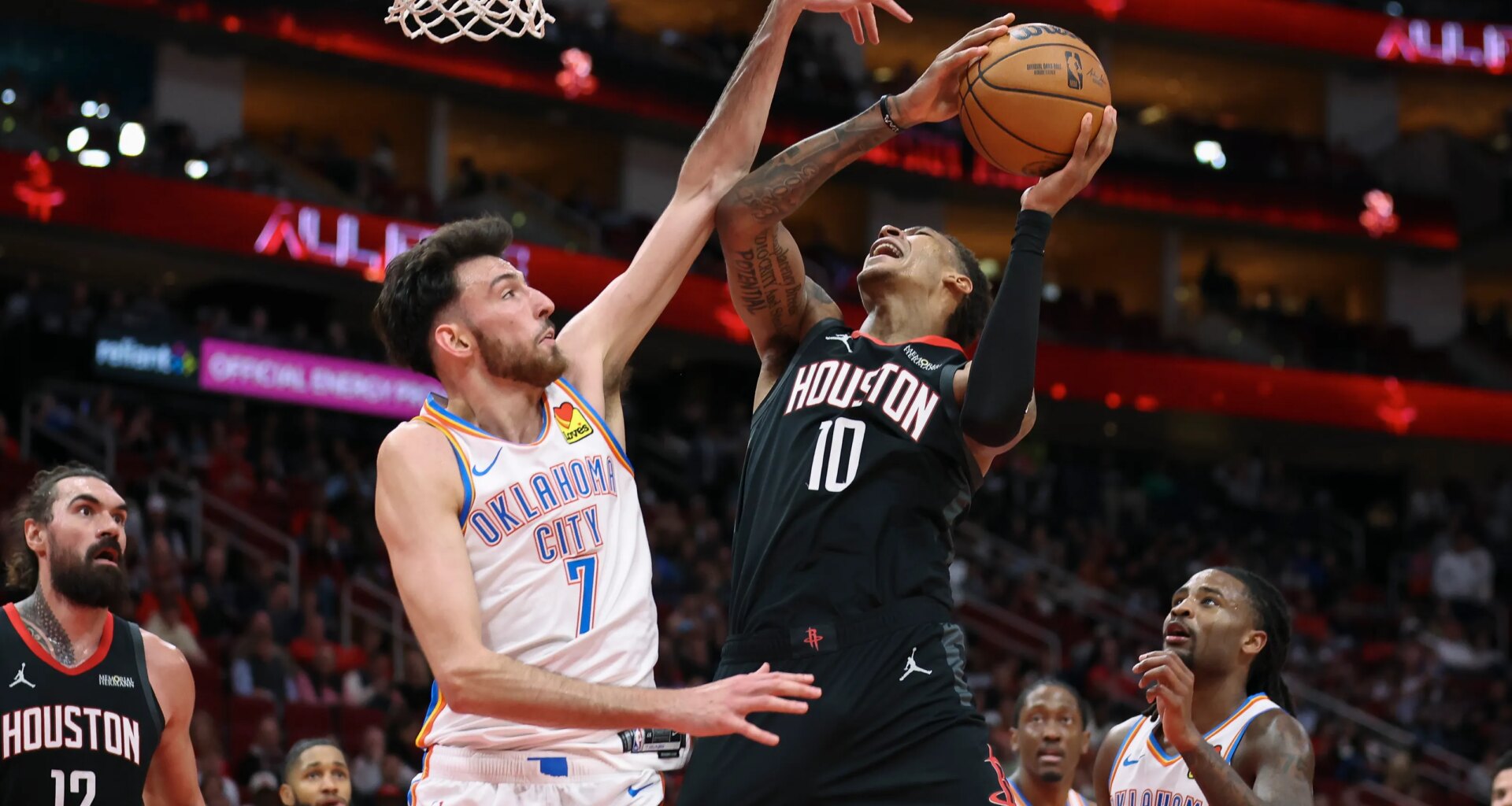 Thunder pull away late in 111-91 win over Rockets