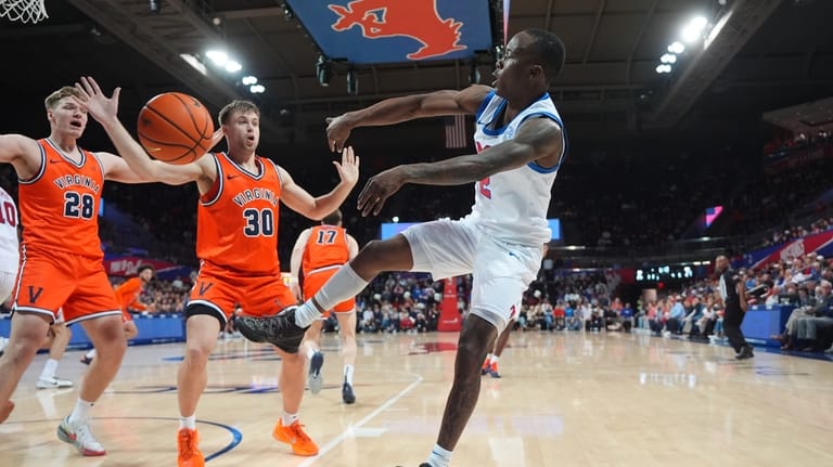 SMU guard Boopie Miller (2) passes against Virginia guard Dallin...
