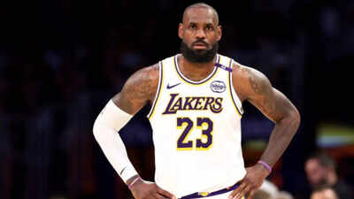Is LeBron James playing tonight vs Portland Trail Blazers? Latest injury updates on Los Angeles Lakers star ahead of Saturday’s clash