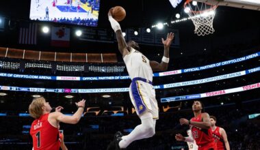 Deandre Ayton makes Lakers history while making 10 shots without a miss in win over Toronto